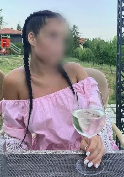 Charlotte, 30