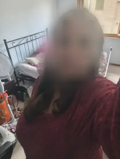 Özlem, 32